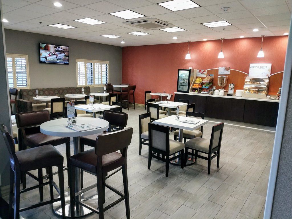 Holiday Inn Express & Suites Rancho Mirage - Palm Spgs Area By Ihg Exterior foto
